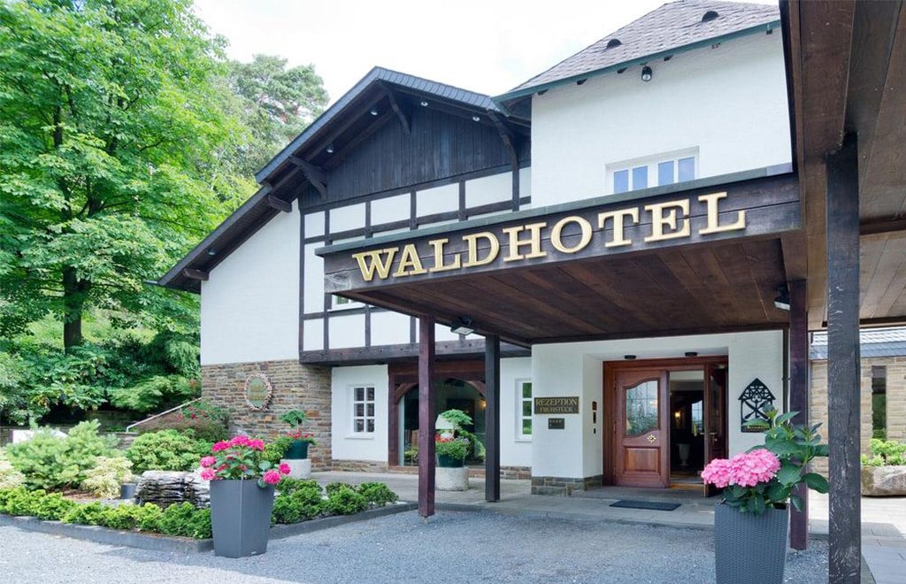 Romantik Waldhotel Mangold